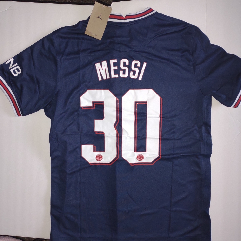 *NEW* Messi #30 PSG - Picture 2 of 8